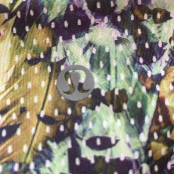 Lululemon Wunder Under Legging- Floral Print- Size 4 - Picture 3 of 6